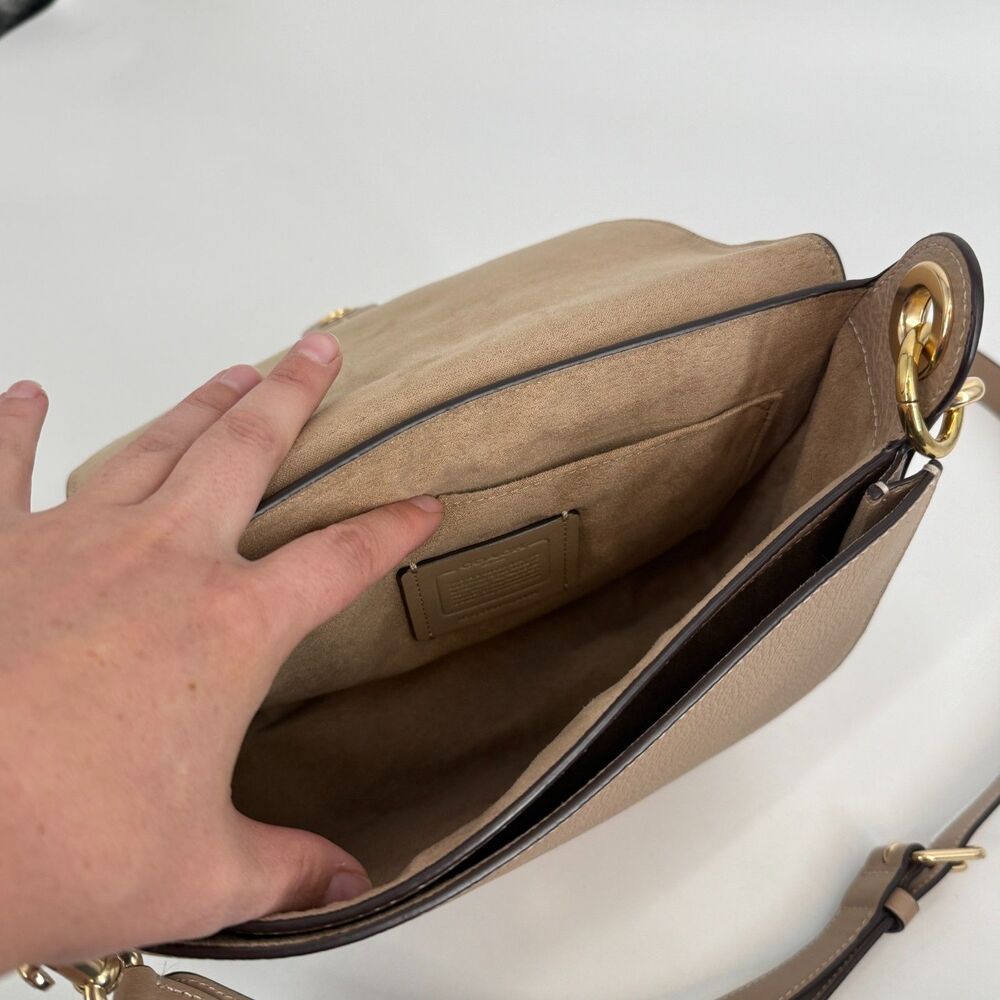 Coach Kleo Bag 23 Beige Suede Leather Buckle Crossbody Classic Luxury CA424 - Picture 10 of 16